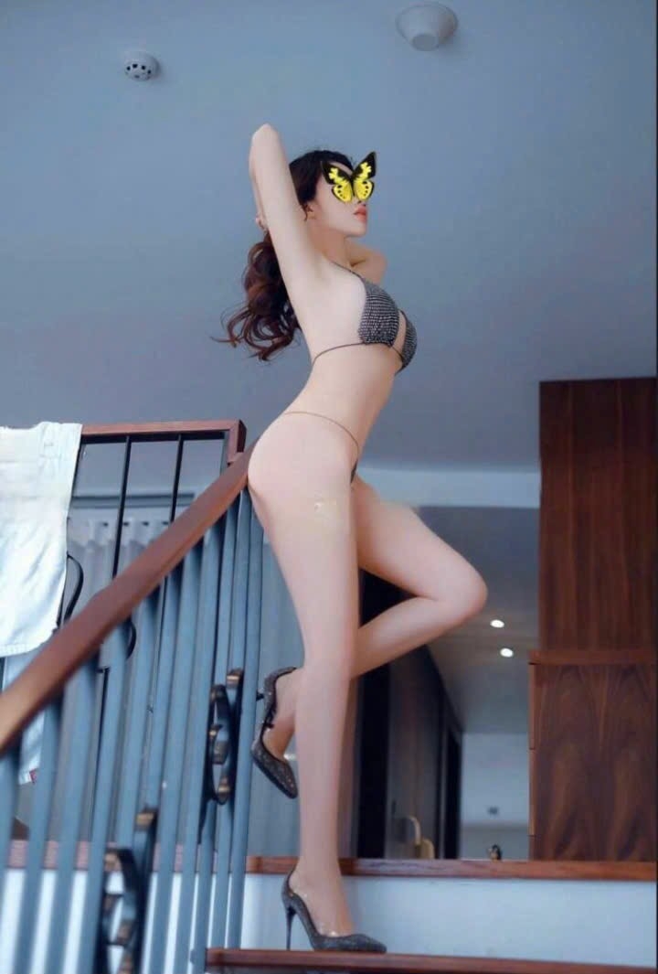 TIÊN NỮ 2k7 - SINH VIÊN, BODY CHUẨN DÁNG ĐẸP CHIỀU KHÁCH, RẤT YÊU NGHỀ.