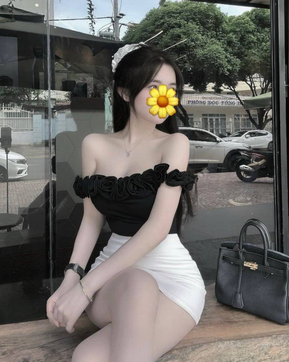 NEW THẢO MY - XINH XẮN NGỰC KHỦNG QUYẾN RŨ NHIỆT TÌNH