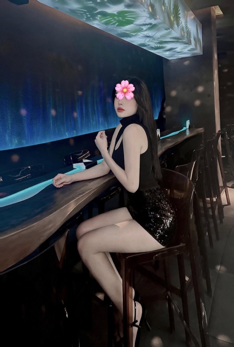Kim Liên - Thần dâm cực phẩm mét 68
